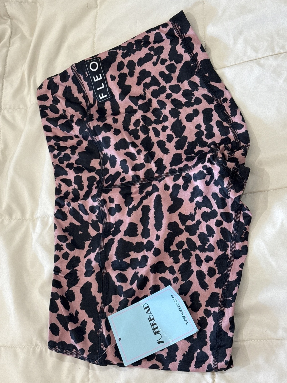 FLEO Dusty Rose Leopard NWT XL